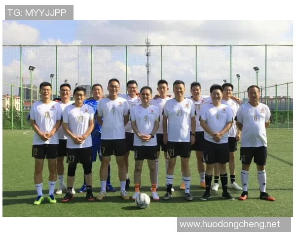 成都足球队的个人能力提升与团队协作的完美结合探讨