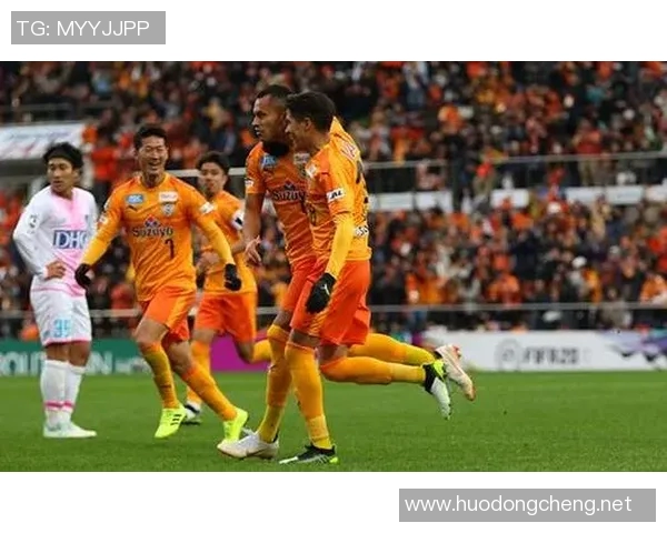 tnt其他成员直播与贺老师直播精彩对决谁能赢得观众的心