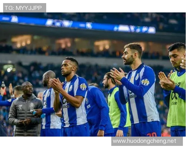 化夫与比兰尼塞斯的对决解析与战术分析探讨